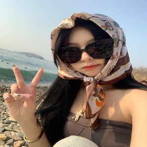 형용돈죵 GD 실크 스카프 스타일 헤어스카프 연예인 패션 데일리룩