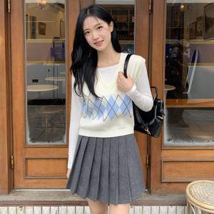 (개강룩/출근룩/레이어드템) 라폴 브이넥 크롭 아가일 니트 조끼 vs446