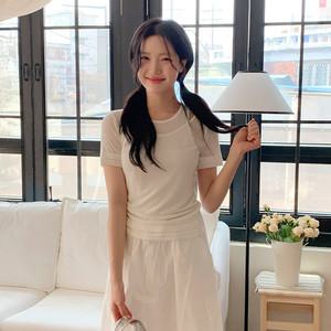 (라인보정핏/레이어드한듯) 카렌디 레이어드 배색 셔링 반팔 티셔츠 ts4482