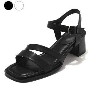 [갤러리아] 세라 여성 소가죽 스트랩 메리제인 통굽 샌들힐 C24S010 검정 5CM