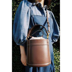 [정품] 자라 가방 데일리 출근 숄더백 ZARA 더블 핸들 버킷백588850