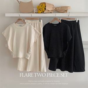 핫핑 [셋업가능/체형커버] 애나 루즈핏 핀턱 반팔티셔츠+플레어 밴딩 롱스커트 set