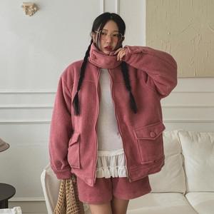 [하프클럽/옷자락]여자 하이넥 버튼 투포켓 오버핏 양털안감 털 점퍼