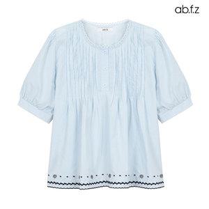 에이비플러스ab.f.z 밑단 자수 핀턱 주름 블라우스 AFZ2MB37A1183861