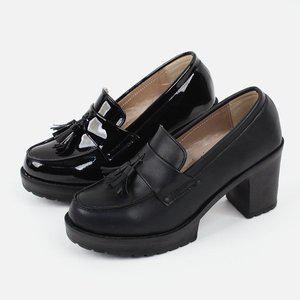 [아리앤]국내제작 통굽 태슬 여성 로퍼 7cm