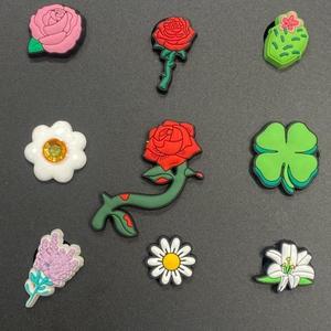 [크록스] HC02 CLOVER JIBBITZ 꽃 파츠 매장발송 신발 꾸미기 악세사리 참 감성 아이템 (S35402117)