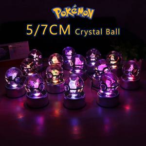 3D 포켓몬 크리스탈 공 7CM 5CM Mewtwo 피카추 Gengar 크리스탈 유리 포켓몬 공 Pokeball 그림 야간 조명 LED 램프베이스 선물