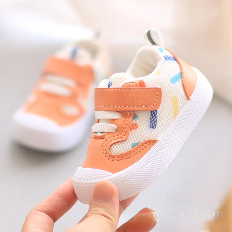 Zapatos Niña 아기 운동화 가을 새 부드러운 단독 소년 캐주얼 신발 메쉬 얼굴 신생아 소녀 스포츠 신발 아기 신발 Zapatillas