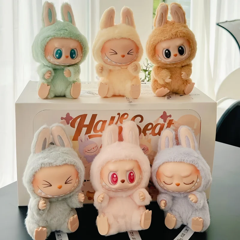 새로운 뜨거운 애니메이션 그림 Labubu 좌석 시리즈 펜던트 몰려 들고 인형 모델 장난감 Kawaii 괴물 복제 키 체인 장난감 생일 선물