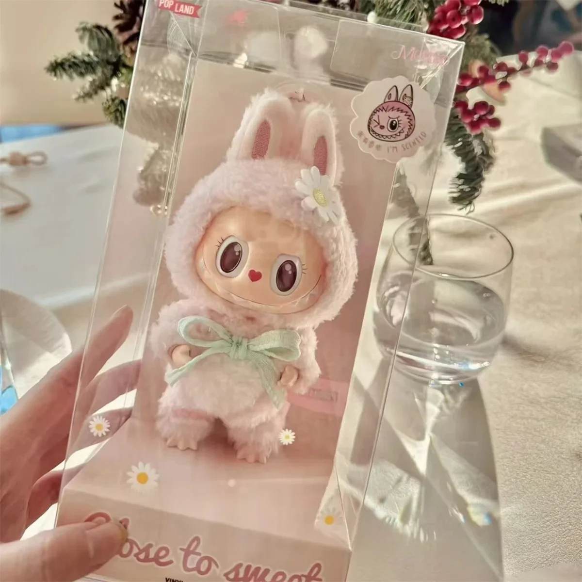 핑크 Labubu Mokoko 1st 봄 꽃 연인 비닐 인형 카와이 배낭 펜던트 장식 인형 놀이 공원 Limited Editio
