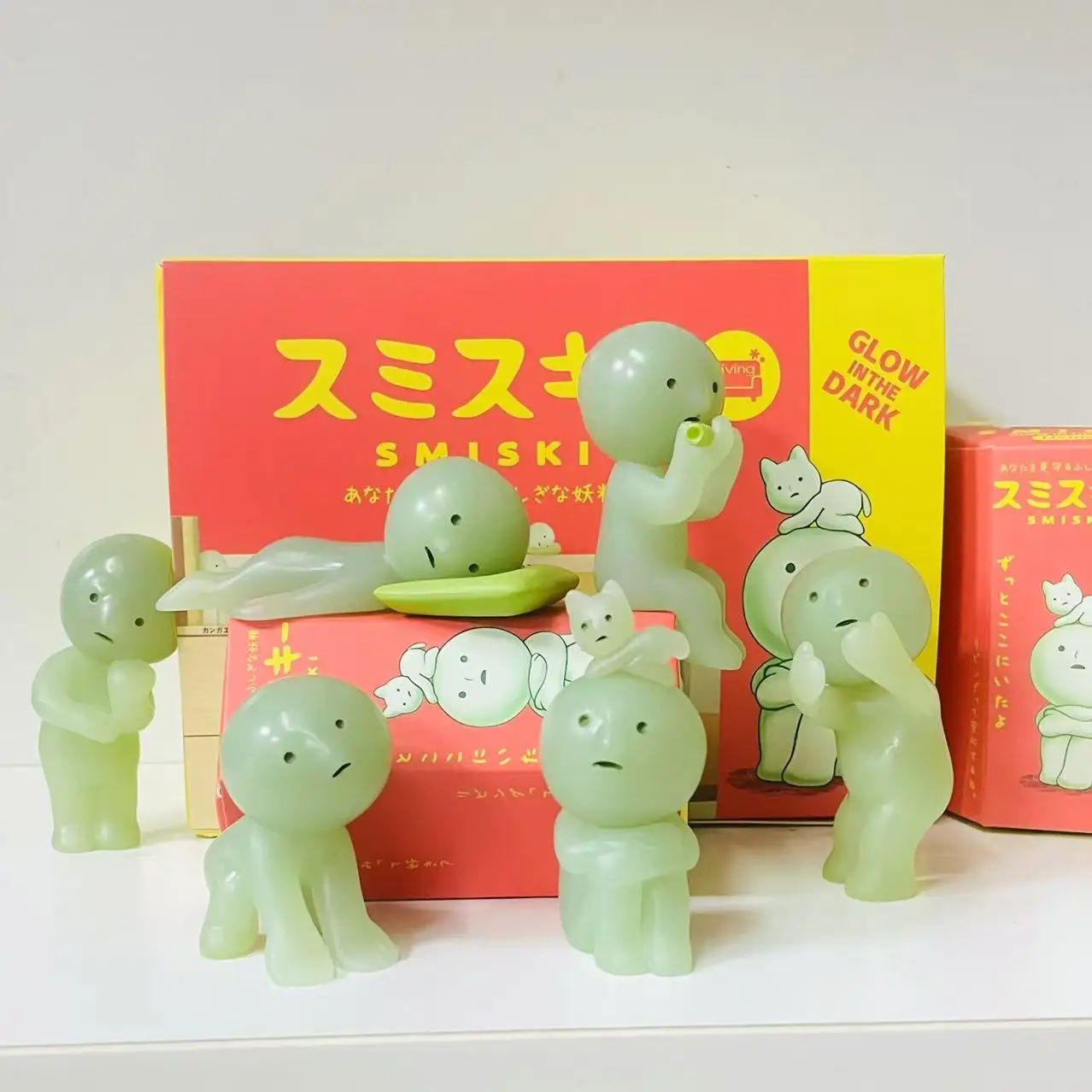 SMISKI 블라인드 박스 야광운 녹색 인형 미스터리 박스 액션 피규어 장식 팬 어린이 크리스마스 생일 선물