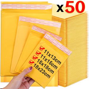 50/10PCS 크래프트 종이 버블 봉투 가방 노란색 여러 크기 선물 메일러 버블 메일링 가방과 패딩 배송 봉투