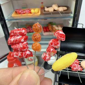 새로운 1/12 소형 슈퍼마켓 음식 시뮬레이션 kabob 쇠고기 소시지 옥수수 버섯 인형 집 미니 주방 점토 음식 액세서리