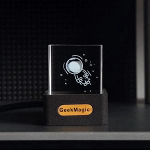 GeekMagic 크리스탈 큐브 사진 디스플레이 홀로그램 데스크탑 스마트 기상 관측소 GIF 애니메이션이 포함된 디지털 시계 앨범 F