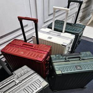 고급 무소음 범용 바퀴 여행 가방 남녀 공용 24인치 비밀번호 여행용 캐리어 20인치 기내용 가방 세련된 트렌디 ABS PC 소재
