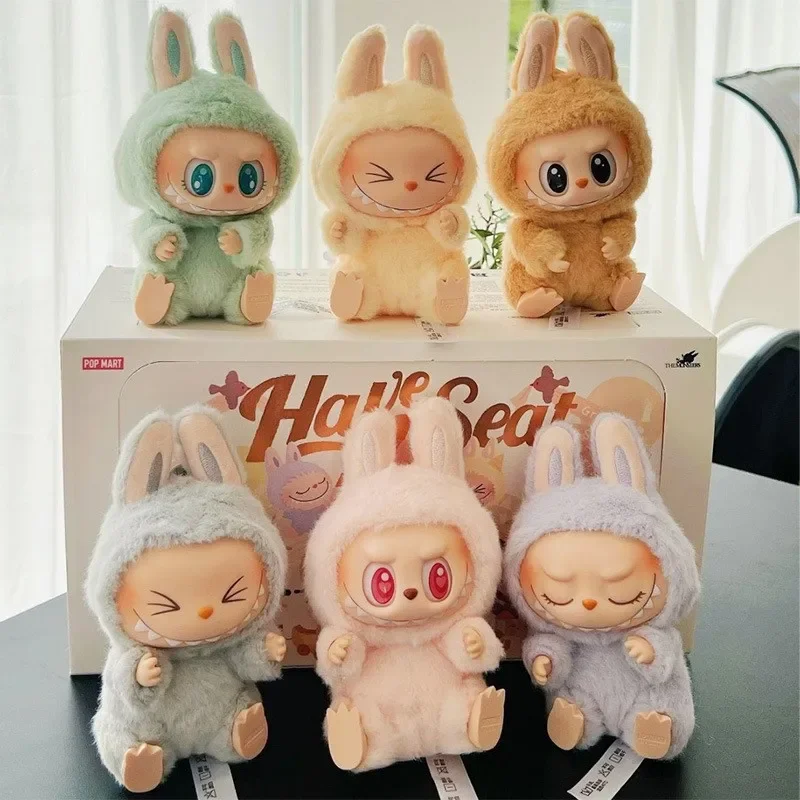 15cm 뜨거운 애니메이션 그림 Labubu 좌석 시리즈 PVC 펜던트 인형 모델 장난감 Kawaii 괴물 복제 키 체인 장난감 생일 선물
