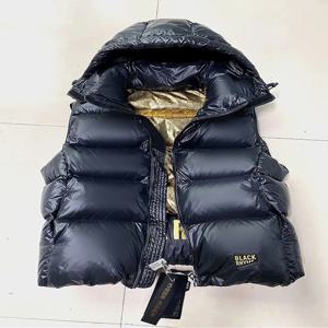 2023 새로운 겨울 여성 블랙 캐주얼 후드 화이트 오리 짧은 조끼 여성 두꺼운 따뜻한 민소매 느슨한 퍼퍼 자켓