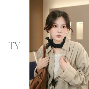 레트로 접힌 순수 컬러 모직 스카프 다목적 봄 여름 목 보호 대형 목도리 캐주얼 스타일 한국 트렌드 청소년 패션