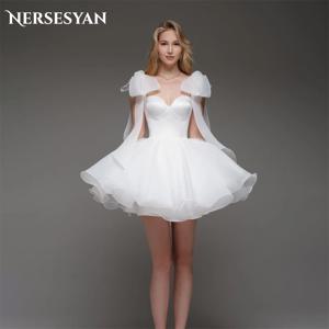 Nersesyan 우아한 시폰 웨딩 드레스, 미니 A 라인 솔리드 활 스트랩, 연인 신부 가운, 백리스 민소매 신부 원피스