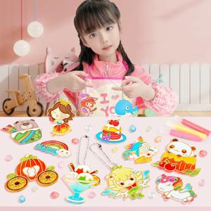 DIY 크리스탈 페인트 예술 및 공예 세트, DIY 창 페인트 아트 펜던트, 어린이 썬캐처 키트, 재미있는 파티 활동 아트 프로젝트