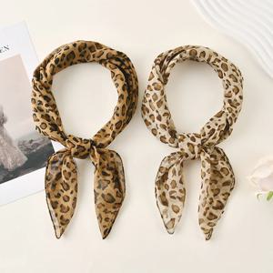 60*60cm 작은 사각형 스카프 여성 쉬폰 Neckerchief 패션 레오파드 인쇄 꽃 손수건 헤어 랩 가방 액세서리