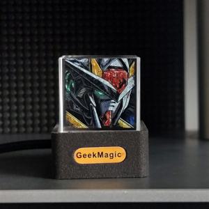 새로운 GeekMagic 크리스탈 큐브 사진 디스플레이 홀로그램 데스크탑 스마트 기상 관측소 GIF 애니메이션 앨범이 포함된 디지털 시계