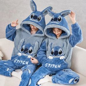 2Pcs 디즈니 만화 스티치 커플 산호 양털 잠옷 정장 귀여운 플러시 후드 풀오버 탑 바지 여성 남성 잠옷 Y2K 의류