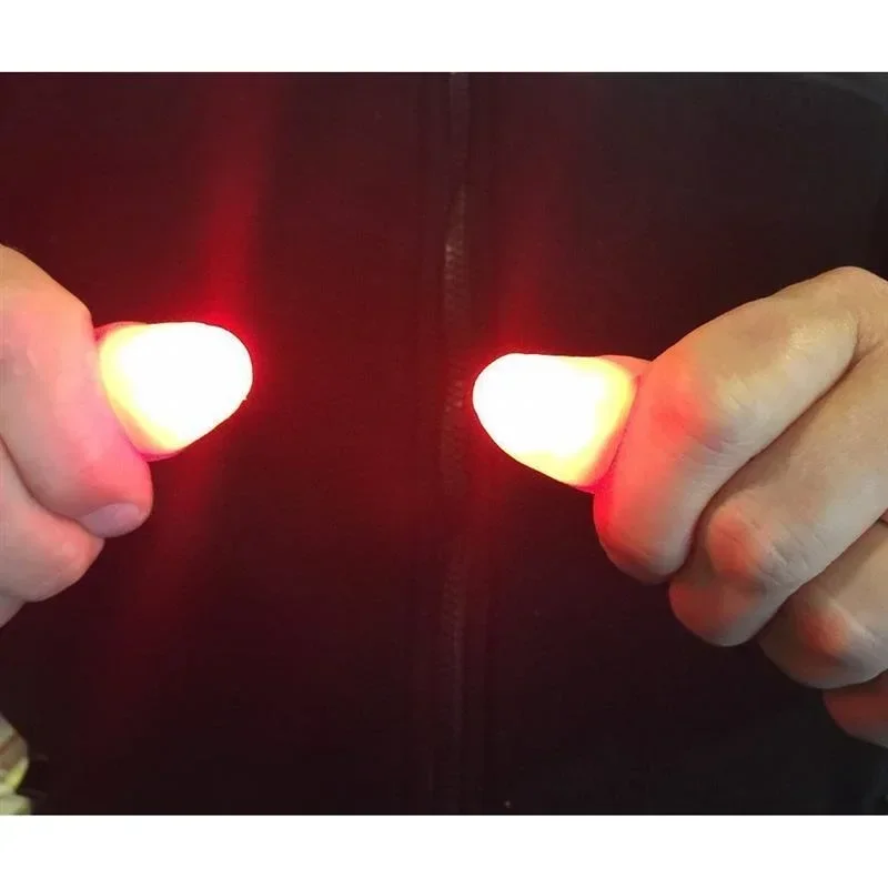 2/6PCS 매직 라이트 업 손가락 손가락 LED 트릭 엄지 소품 크리스마스 크리스마스 축제 파티 참신 재미 있은 장난감 최고의 선물