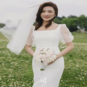 화이트 새틴 미니 드레스 (야외 촬영, 숲, 여행, 웨딩, 한국 스타일, 버블 소매, 미드 웨이스트, 롱 스커트)