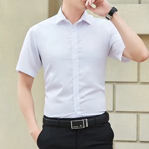 2024 여름 남성 슬림 솔리드 컬러 반소매 셔츠 비즈니스 캐주얼 화이트 셔츠 남성 브랜드 대형 5XL 클래식 스타일