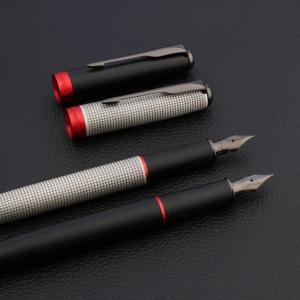 럭셔리 JINHAO 75 만년필 체크 무늬 잡아 애쉬 깃털 화살표 텅스텐 스틸 블랙 펜촉 클래식 잉크 사무실 학교 용품 펜