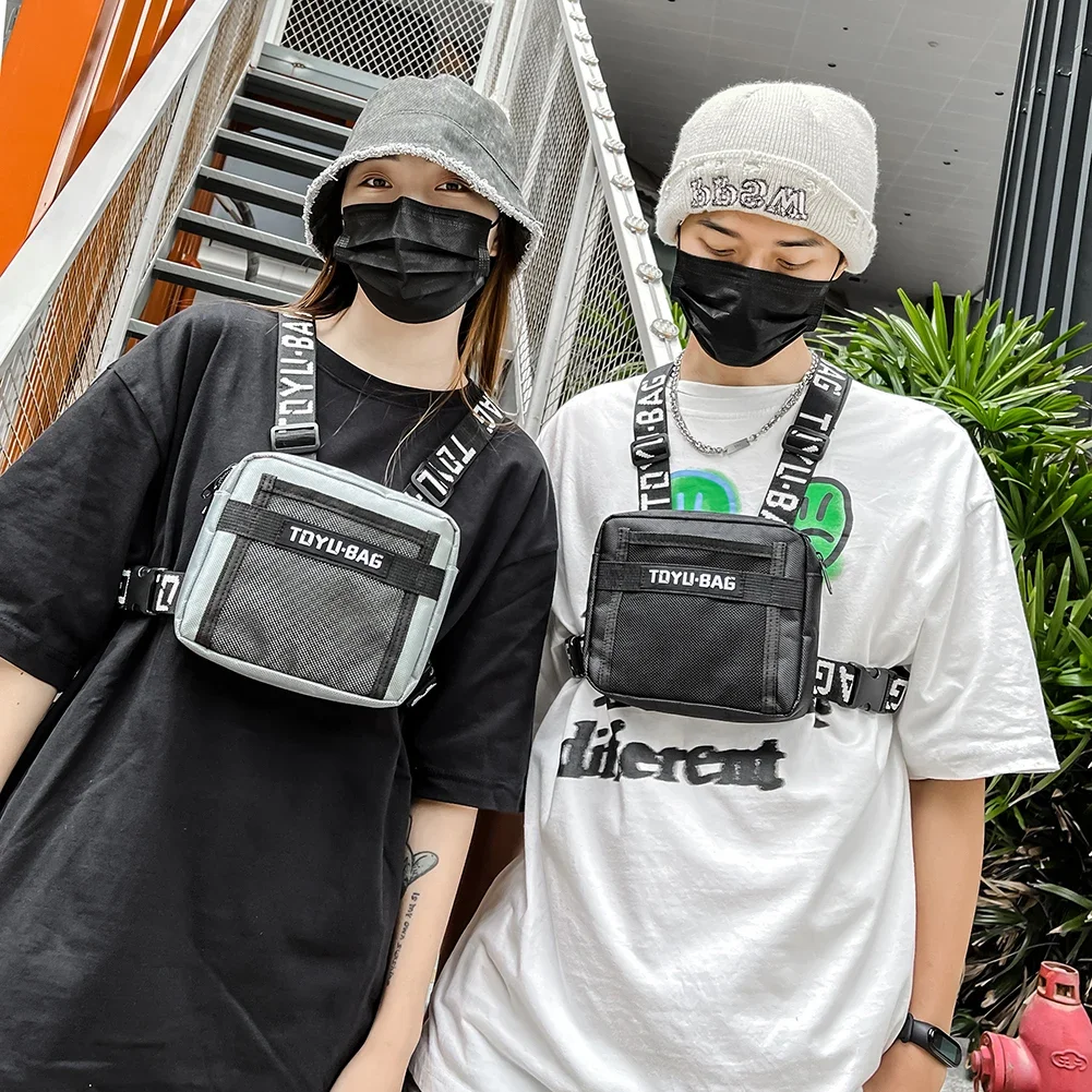 패션 스트리트웨어 힙합 체스트 백, 전술 스트랩 2 개, 체스트리그 백, 조정 가능한 여성 조끼, 야외 스포츠용 패니 팩