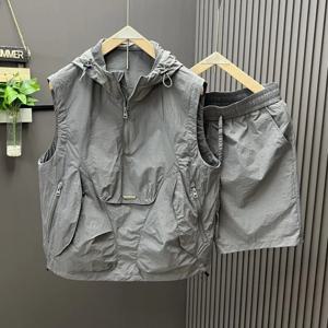 2pcs 캐주얼하고 세련된 후드 조끼 반바지 세트 남성 여름 작업복 얇고 느슨한 커플 민소매 양복