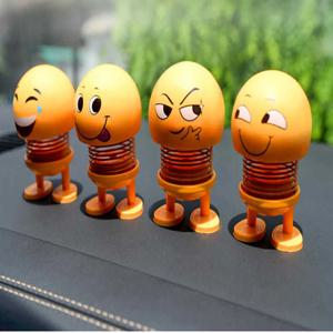 자동차 재미 있은 흔들리는 끄덕 인형 귀여운 얼굴 만화 머리 장난감 장식 atuo 자동차 대시 보드 로봇 사랑스러운 자동차 장난감 장식 인형 장난감