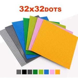 32x32 도트 스타일 플라스틱 조립 블록 기본 플레이트 피규어 도시 클래식 장난감 어린이 선물을위한 기본 플레이트 빌딩
