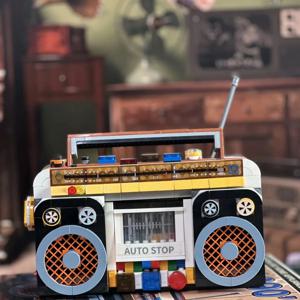 컬러 라디오 모델 빌딩 블록, 레트로 소형 가전 제품 조립 벽돌, 어린이 DIY 장난감 선물, 데스크탑 장식, 554 개