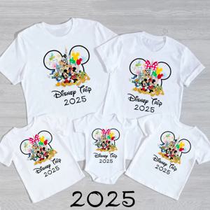 디즈니 여행 2025 패밀리 매칭 셔츠 웃긴 미키 미니 티셔츠 아빠 엄마 키즈 티셔츠 탑 첫 번째 디즈니랜드 휴가 의상