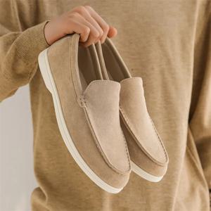 남성 캐주얼 신발 스웨이드 가죽 로퍼 클래식 영국 스타일 남성 신발 경량 소프트 모카신 남성 슬립 온 드라이빙 플랫