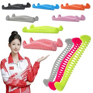 미끄럼 방지 안전 아이스 스케이트 피겨 스케이트 블레이드 커버 확장 가능한 하키 스케이트 조정 가능한 Walkable 펑크 방지 스케이트 가드