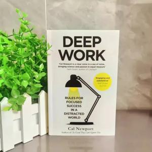 【재고 있음】Cal Newport의 Deep Work 영어 책 산만한 세상에서 집중된 성공을 위한 규칙 리더십 및 동기 부여 책
