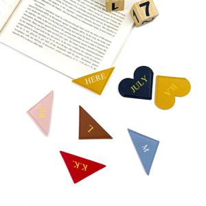 이니셜 코너 북마크 라이브러리 리더 DIY 이름 로고 도서 페이지 마커 학생을위한 사랑스러운 인기 맞춤형 작은 선물