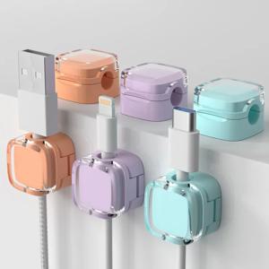 VIKEFON 6pcs 마그네틱 케이블 관리 클립 멀티 컬러 코드 주최자 책상 및 전화 데이터 및 충전기 용 벽걸이 형 후크