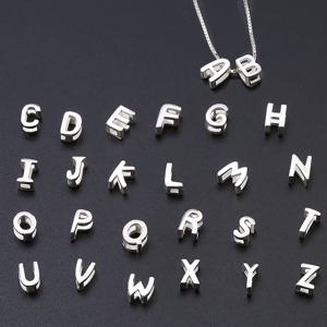 1PCS 925 스털링 실버 문자 비즈 실버 매력 A-Z DIY 느슨한 초기 알파벳 문자 비즈 맞는 여성 팔찌 만들기