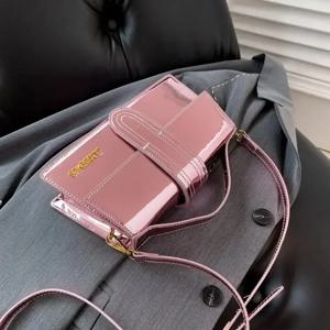 2025년 봄! 여성용 레트로 시크 스몰 백 |   하이엔드 디자인, 프리미엄 소재 |   다용도 숄더/크로스바디