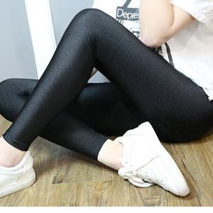 여성 샤이니 블랙 레깅스 가을 숙녀 슬림 레깅스를 밀어 높은 허리 스트레치 소프트 대형 여성 레깅스