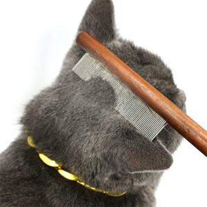 고양이 빗 스테인레스 스틸 애완 동물 헤어 리무버 나무 손잡이 단단한 고양이 머리 빗 애완 동물 미용 청소 도구 벼룩 진드기 제거 도구