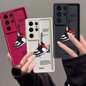 삼성 갤럭시 S24 FE 노트 20 울트라 S23 울트라 S25 엣지 S23 플러스용 스포츠 슈즈 쿨 케이스 (소프트 TPU)