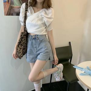 하이웨이스트 와이드 레그 숏 청바지 여성 루즈핏 봄 얇은 다용도 학생 핫팬츠 슬릿 디자인 캐주얼 여름 데님 반바지