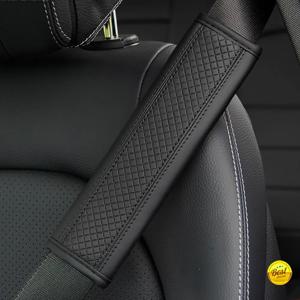 1PCS PU 가죽 양각 자동차 안전 벨트 어깨 커버 감압 컴포트 자동차 액세서리 안전 벨트 보호 커버