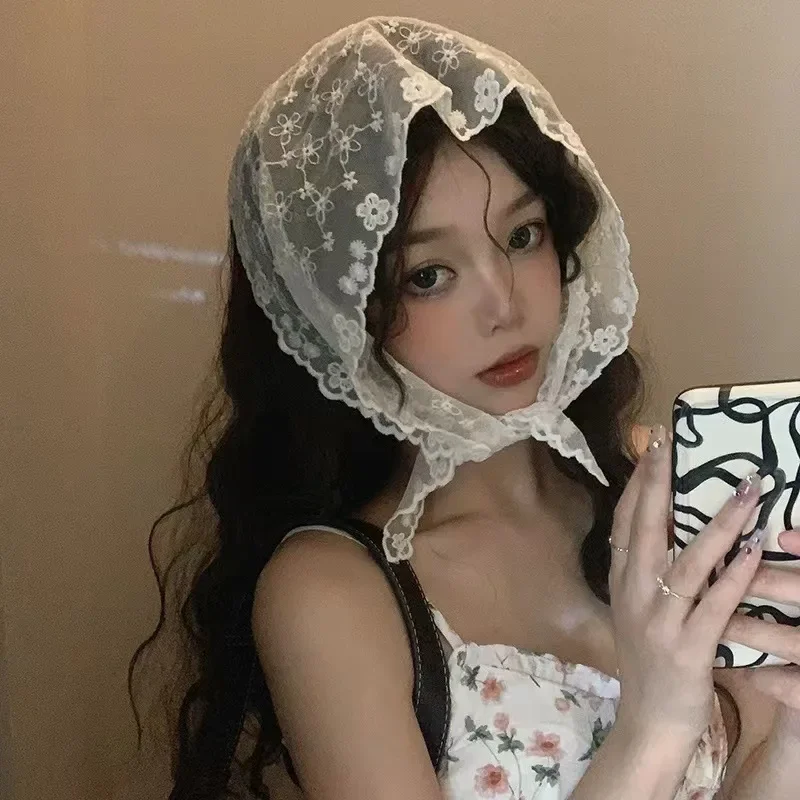 레트로 꽃 레이스 헤드 랩 스카프 여성을위한 수 놓은 삼각형 목 스카프 빈티지 여행 사진 헤어 두건 액세서리
